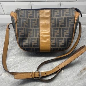 Vintage Fendi crossbody